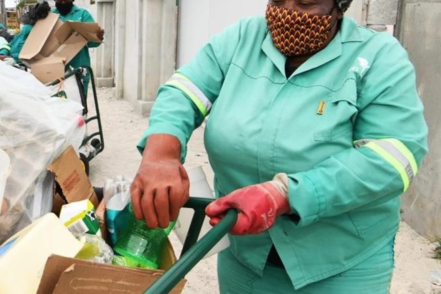 b3205ee81aff472cad401aa1708a0eee